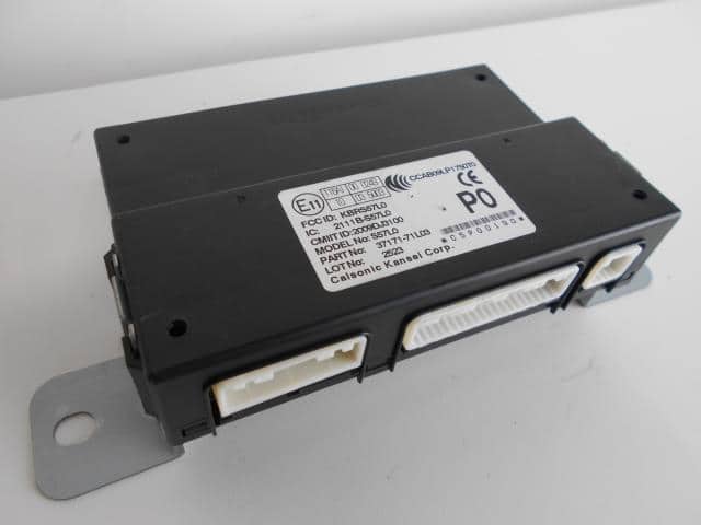Used]Control Unit SUZUKI Swift 2012 CBA-ZC32S 3717171L03