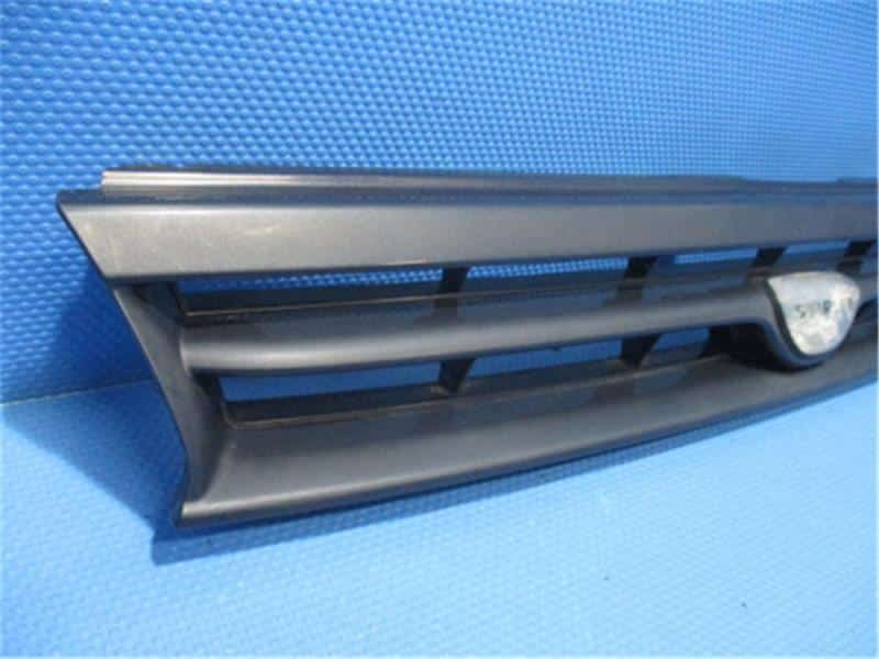 [Used]Radiator Grille TOYOTA Starlet 1994 E-EP82 5311110380J0 - BE ...