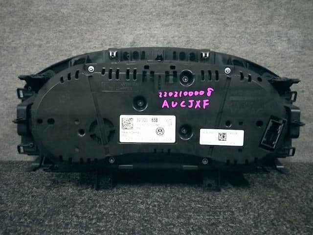 [Used]Speedometer VOLKSWAGEN Golf R 2014 ABA-AUCJXF 5G1920658 - BE ...