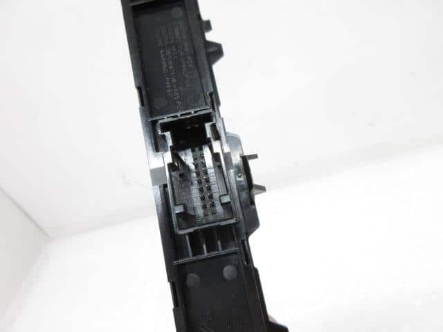 Used]Switch PEUGEOT rcz 2011 ABA-T7R5F03 9659214977 - BE FORWARD