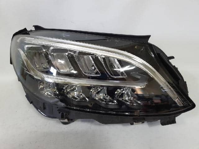 Used]Right Headlight MERCEDES-BENZ 2018 A205 906 80 05 KZ - BE