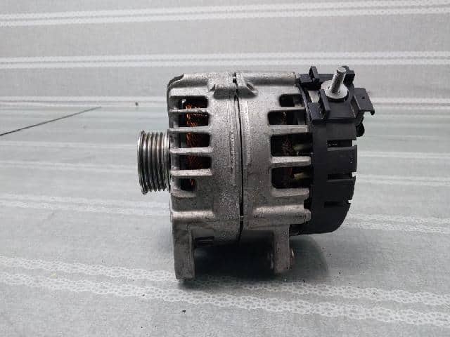 Used]Alternator MERCEDES-BENZ 2013 A 000 906 83 02 - BE FORWARD