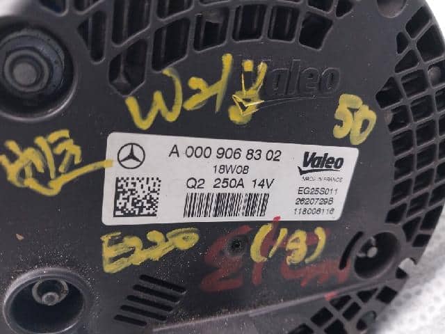 Used]Alternator MERCEDES-BENZ 2013 A 000 906 83 02 - BE FORWARD