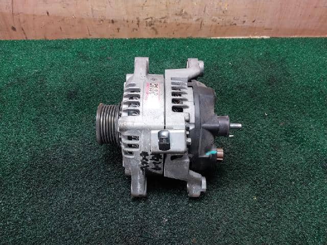 [Used]Alternator HYUNDAI Azera HG 2015 37300-2G061 - BE FORWARD Auto Parts