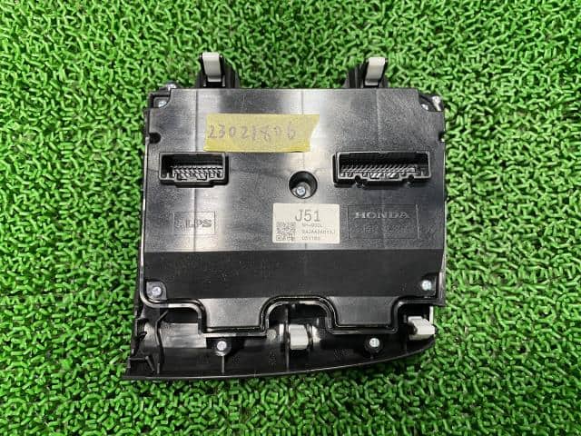 [Used]A/C Control Panel HONDA Step Wagon 2015 DBA-RP3 79602TAAJ51ZA ...