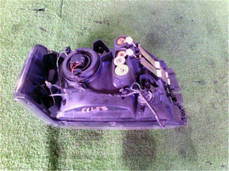 [Used]Left Headlight NISSAN Clipper 2003 LEU71T 260606A01D BE