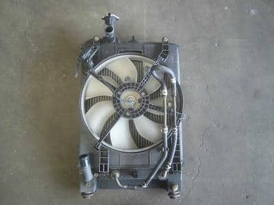 ラジエーター 1350A035 ｅＫクラッシィ CBA-H81W 優良新品 社外 ラジエター 18カ月保証 (RG14264) Used]Radiator MITSUBISHI eK Classy 2004 CBA-H81W 1350A035 - BE