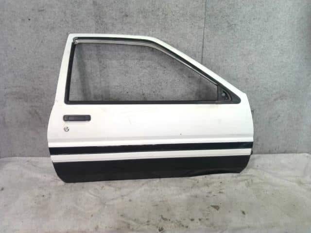 Used]Front Right Door Assembly TOYOTA Sprinter Trueno E-AE86 - BE