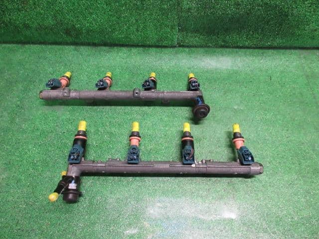 [Used]Crown Majesta DBA-UZS186 injector C 202 black Denso 23250-50030 ...
