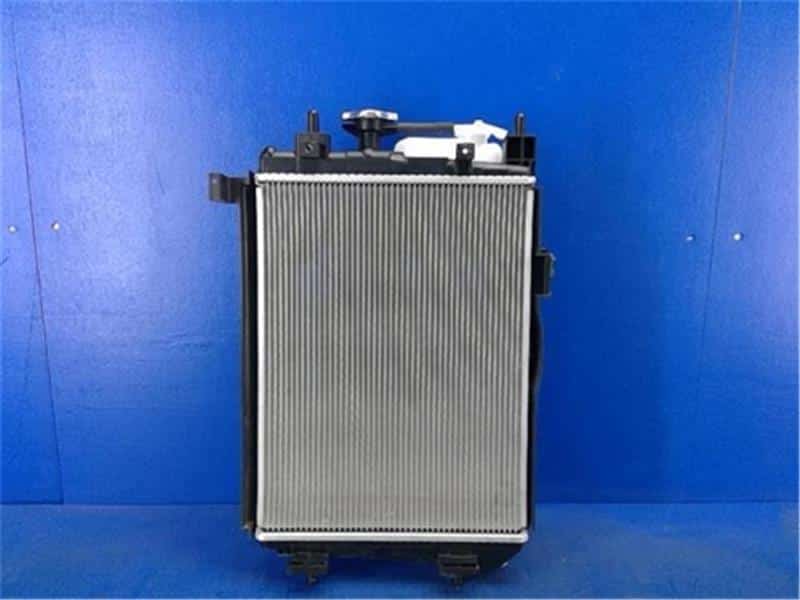 Used]Radiator DAIHATSU Mira es 2020 5BA-LA350S 16400B2350 - BE 