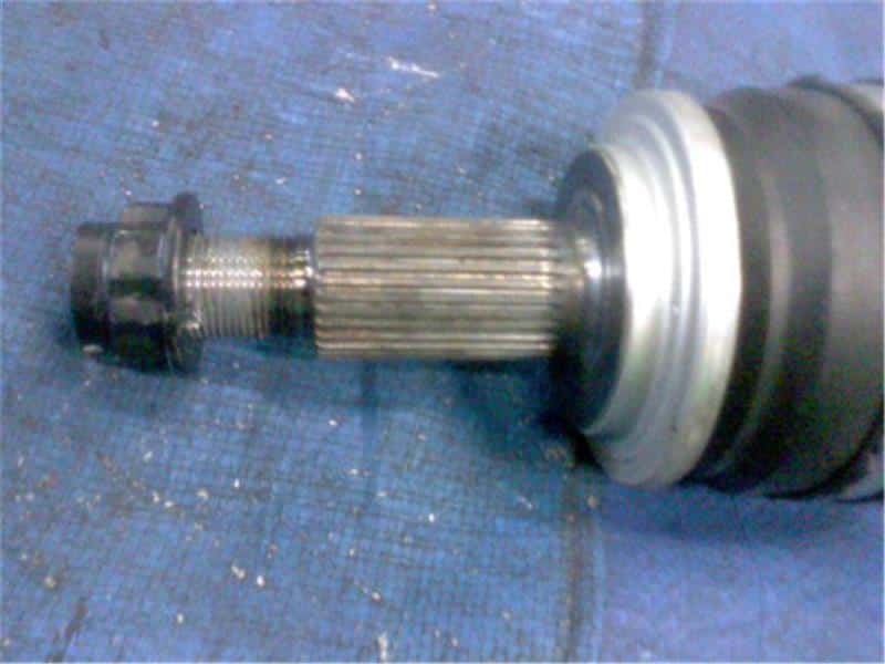 Used]Front Left Drive Shaft TOYOTA Noah 2022 6BA-MZRA90W