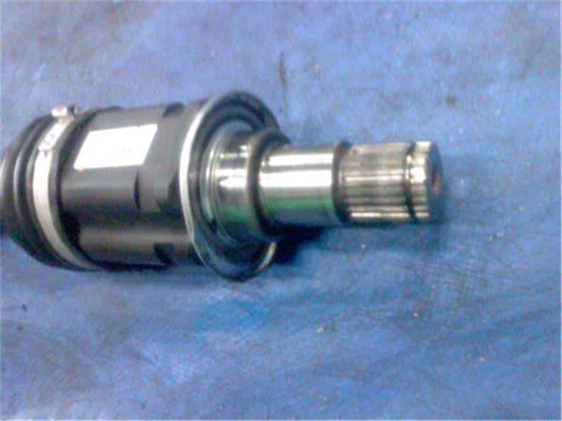 Used]Front Left Drive Shaft TOYOTA Noah 2022 6BA-MZRA90W