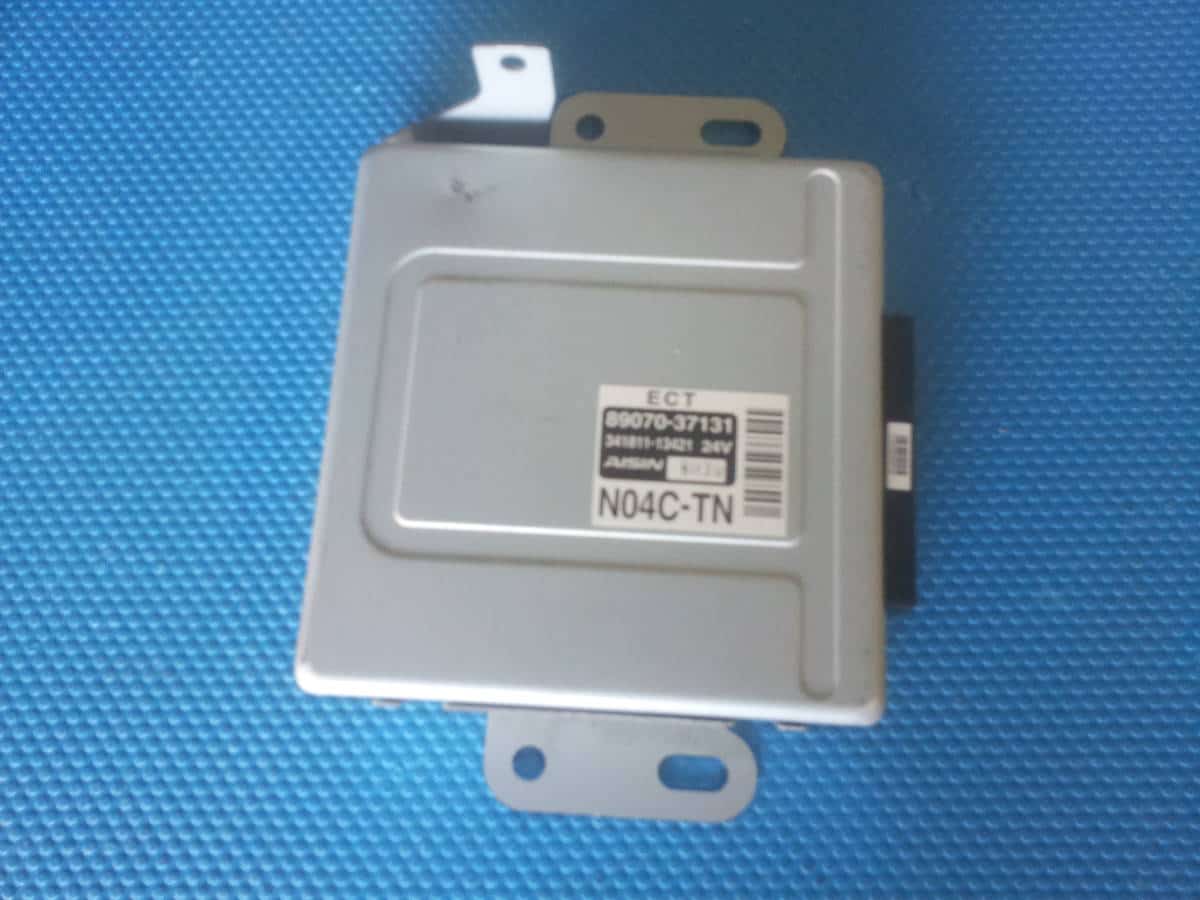 Used]Hino dutoro/Toyota dyna NO4C 24V Transmission Computer R6-1-8