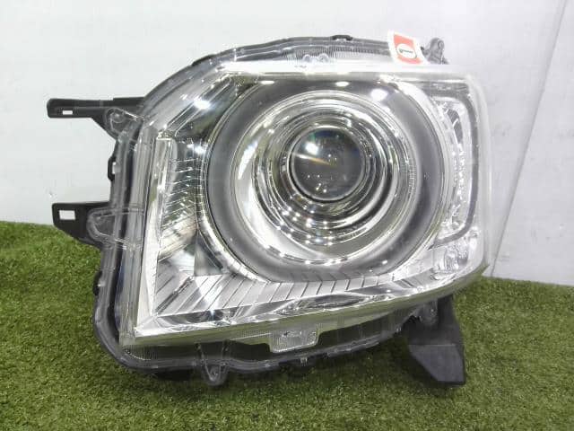 Used]Left Headlight HONDA N BOX 2018 DBA-JF3 33150TTAN01 - BE