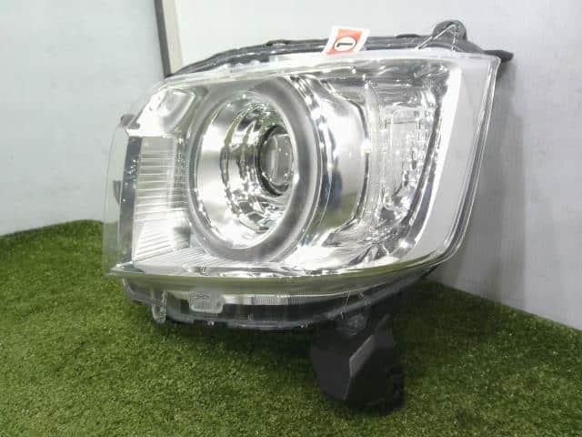 Used]Left Headlight HONDA N BOX 2018 DBA-JF3 33150TTAN01 - BE