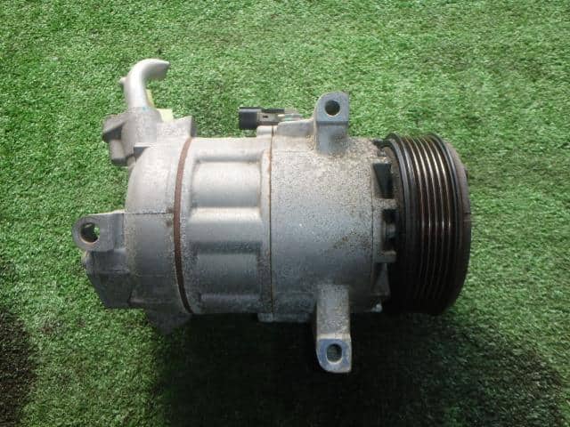 Termostato Auto In Metallo 2120000Q0B | Per Nissan Bluebird Sylphy 2012-2022 E Altri Modelli | Ricambio Motore Raffreddamento