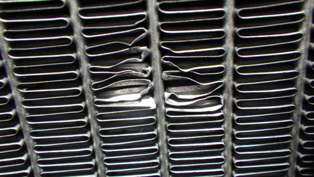 [Used]Radiator NISSAN Note 2008 DBA-E11 214108Y20A - BE FORWARD Auto Parts