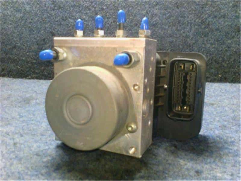 [Used]ABS Control Module TOYOTA Ractis 2012 DBA-NSP120 4405052K80 - BE ...