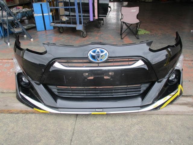 Used]Front Bumper TOYOTA Aqua 2014 DAA-NHP10 - BE FORWARD Auto Parts