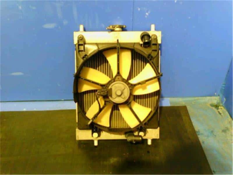 [Used]Radiator SUZUKI Carry 2005 LE-DA63T 1770067H01 - BE FORWARD Auto ...