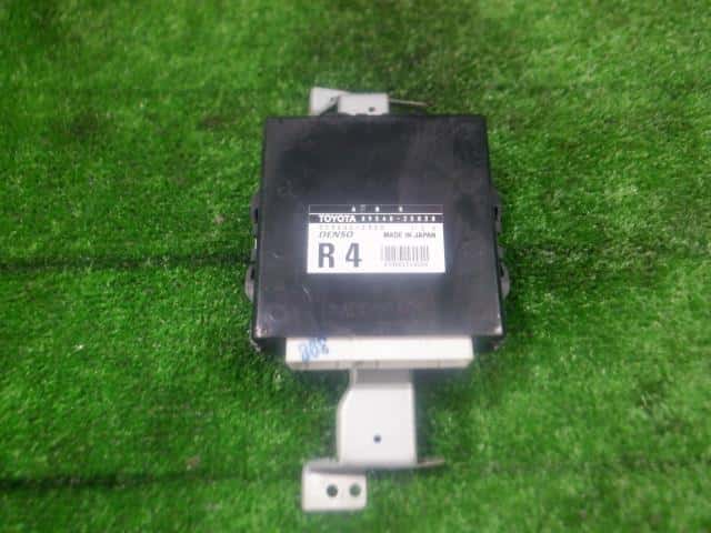 KR-KDY280 トヨタ ダイナ TOYOTA Dyna 0 Unit 中古ダブルキャブ（W