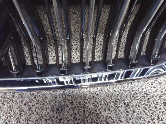 [Used]Radiator Grille VOLVO Volvo 40 series 2018 DBA-XB420XC - BE ...