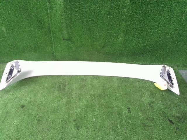 [Used]Rear Spoiler TOYOTA Altezza 2004 GH-SXE10 - BE FORWARD Auto Parts