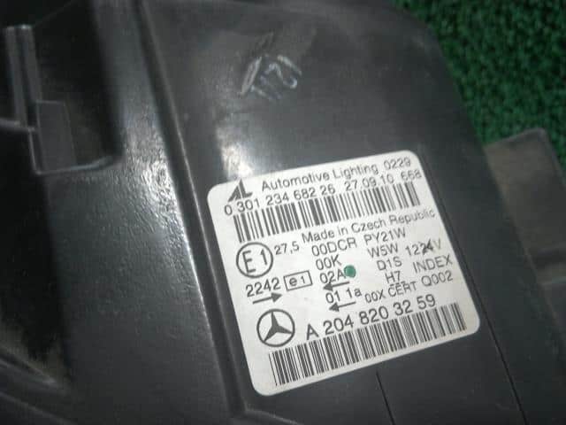 [Used]Right Headlight MERCEDES-BENZ Benz c class 2011 DBA-204248 - BE ...