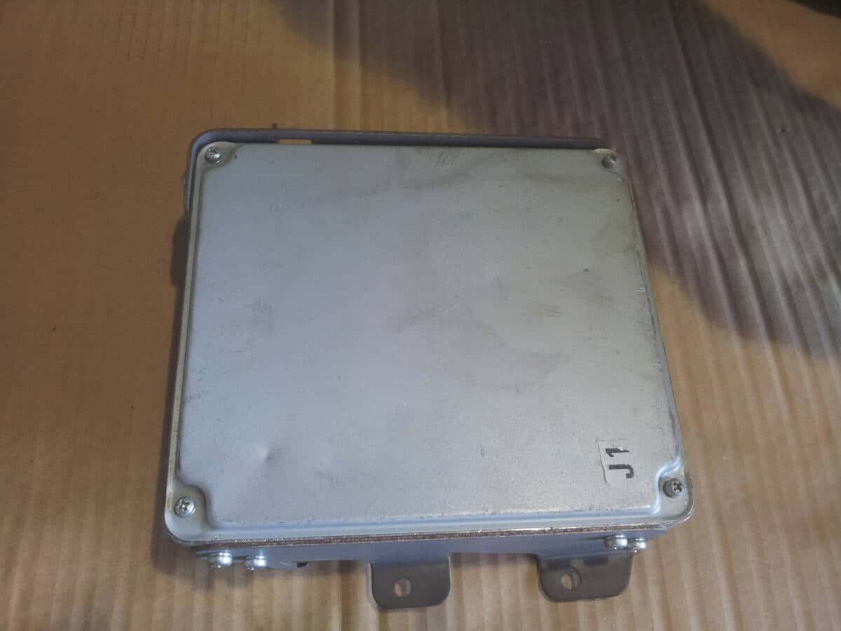 Used]Engine Control Unit / ECU Hino dutoro Toyota dyna 89661-37690