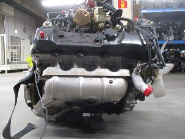 [Used]1RZ-E Engine TOYOTA Hilux 1998 GA-RZN147 1900075370 - BE FORWARD ...