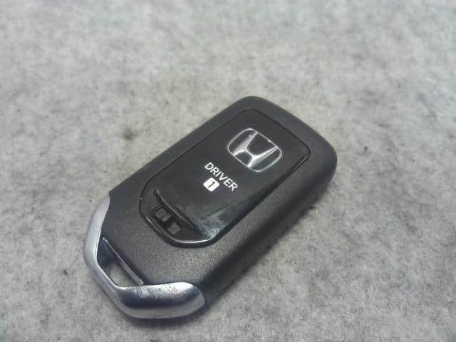 [Used]Keyless Entry Remote Control Key HONDA Fit 2022 6AA-GR3 ...