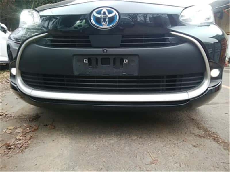 Used]Front Bumper TOYOTA Aqua 2021 6AA-MXPK11 521195C957C0 - BE