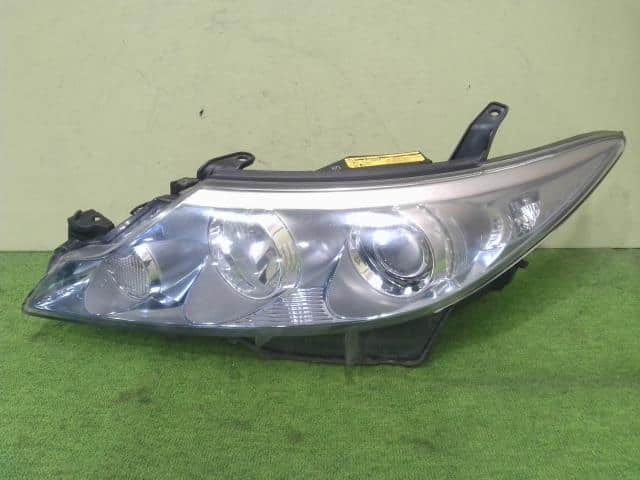 Used]Left Headlight TOYOTA Estima 2008 DAA-AHR20W 8118528C82 - BE 