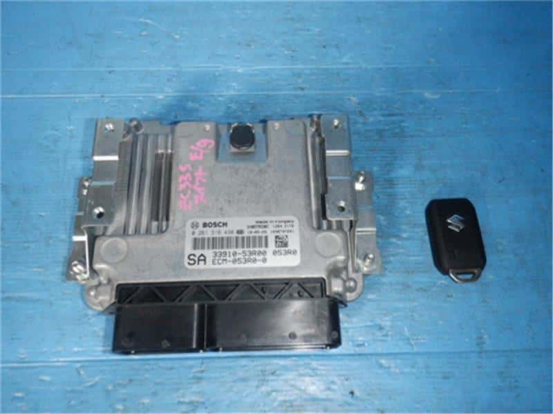 Used]Suzuki Genuine Swift ZC33S Engine Control Unit / ECU 33910