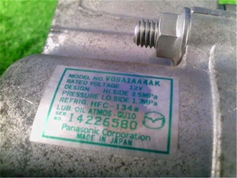 Used]Mazda Genuine Demio DE3FS air-conditioner compressor D651-61