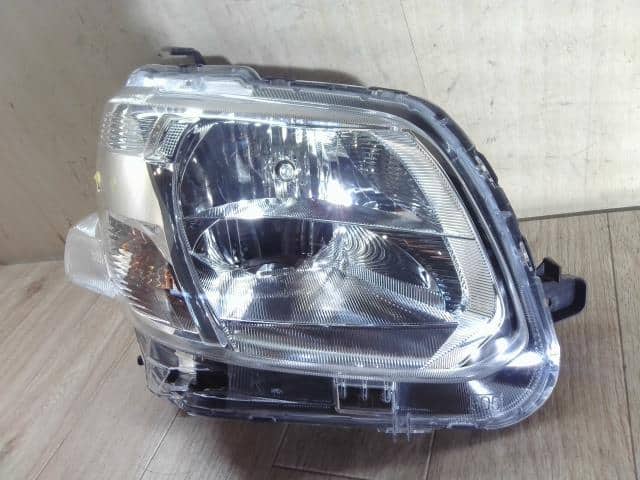 Used]Right Headlight DAIHATSU Tanto 2018 DBA-LA600S 81130B2580