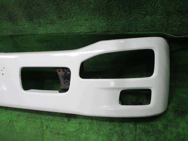 Used]Front Bumper NISSAN UD CONDOR 2013 TKG-MK38C 626603Z02K