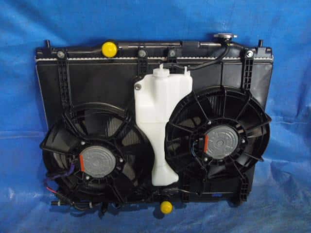 [Used]Radiator HONDA Freed 2018 DAA-GB8 190105JLJ02 - BE FORWARD Auto Parts