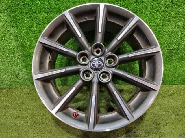 Used]Wheel TOYOTA 86 2014 DBA-ZN6 SU00300756 - BE FORWARD Auto Parts