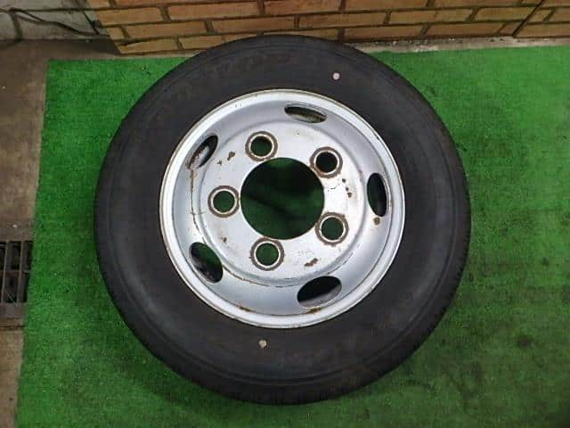 [Used]Tire/Wheel Assembly TOYOTA Dyna 2011 16 XZU675 - BE FORWARD Auto ...
