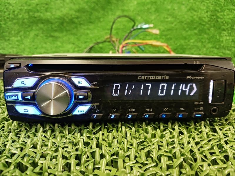 ☆カロッツェリア 1din CD・フロント・USB・AUXデッキ DEH-4200