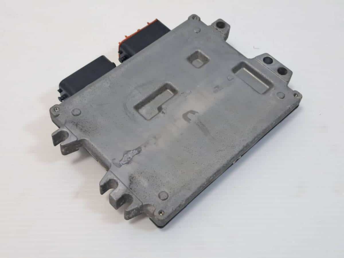 Used]Suzuki Swift ZC11S ECU Engine control computer DENSO