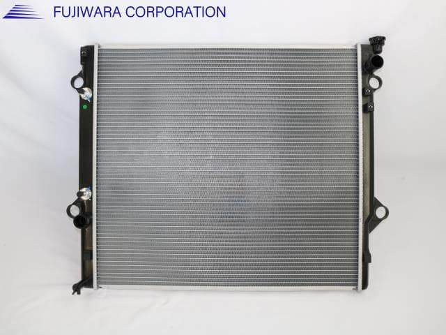 [New]Radiator TOYOTA Hilux Surf 1640062231 - BE FORWARD Auto Parts