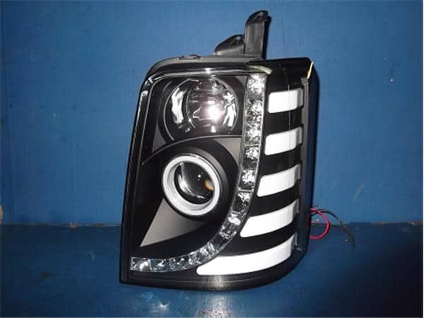 車のパーツ Suzuki Every EBD-DA64V HEADLIGHT 2 Used]Left Headlight SUZUKI Every 2009 EBD-DA64V - BE FORWARD Auto