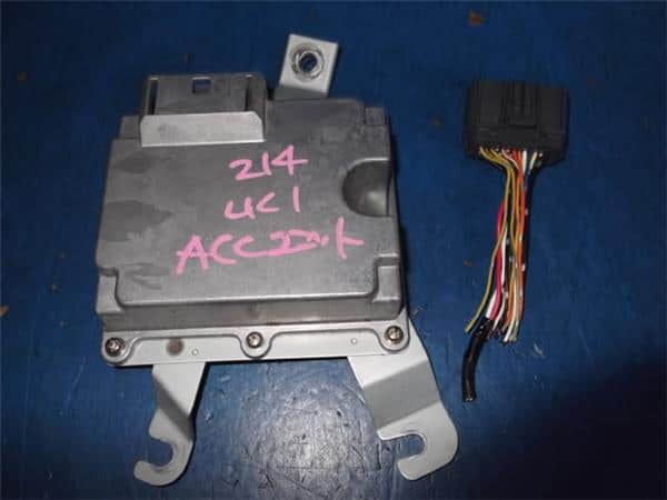 [Used]Control Unit HONDA Inspire 2005 DBA-UC1 - BE FORWARD Auto Parts