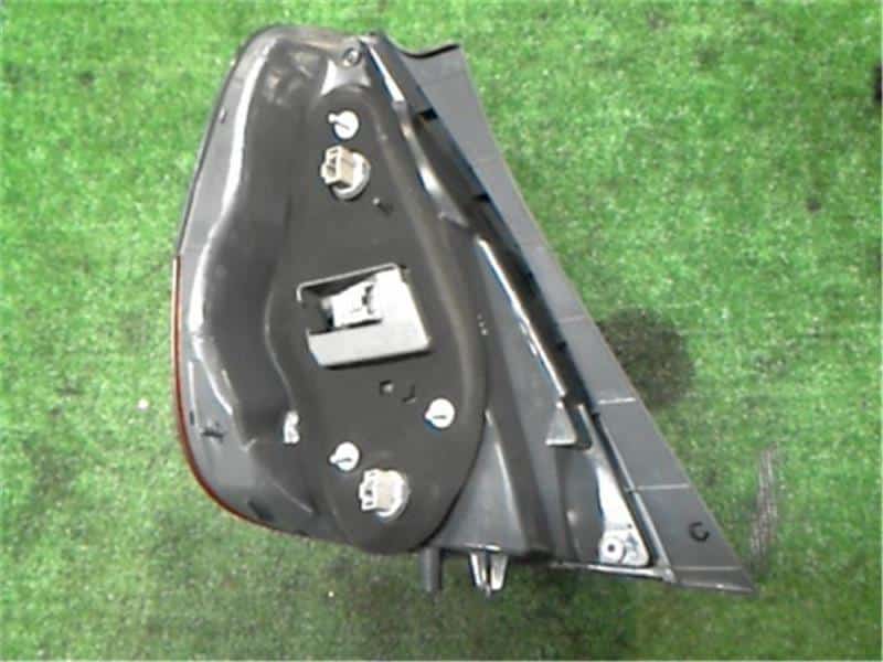 Used]Right Tail Light HONDA Fit 2007 DBA-GD3 - BE FORWARD Auto Parts
