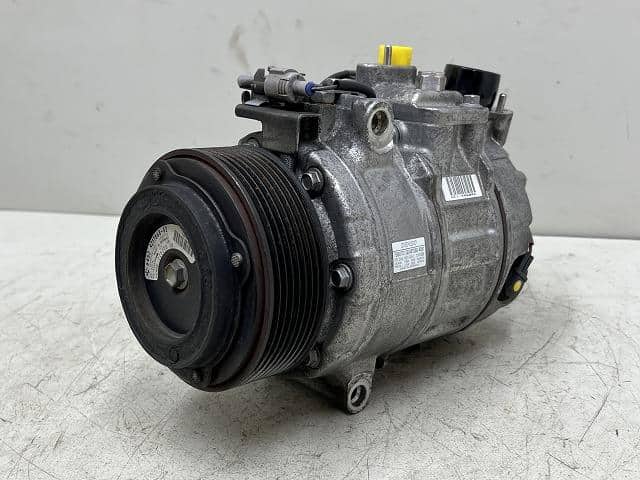 Used]BMW X3 WX20 air-conditioner compressor 475 Denso