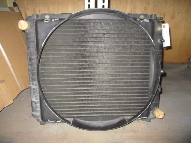 [Used]Radiator VOLVO Volvo 900 series 1991 E-9B230W - BE FORWARD Auto Parts