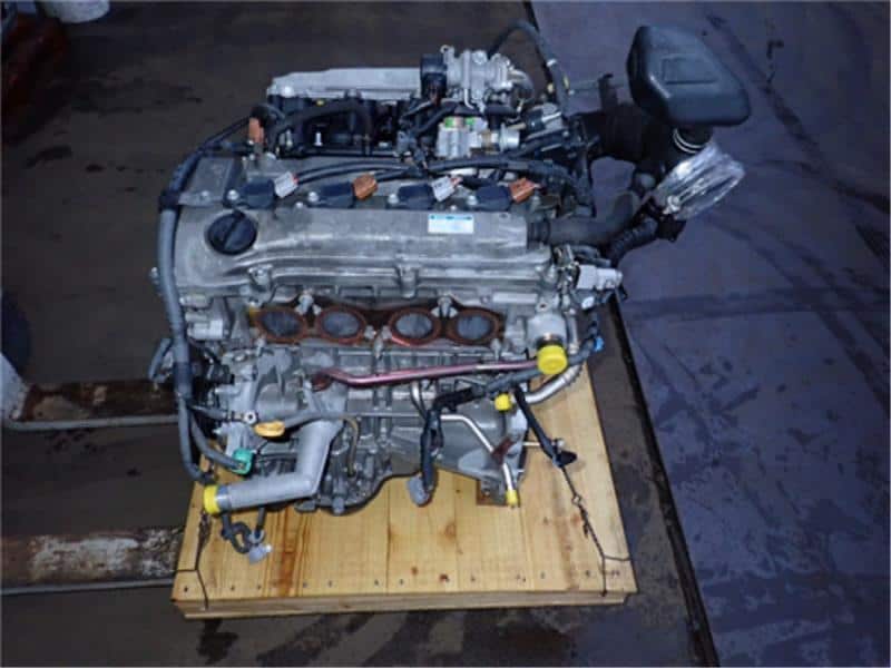 Used]1AZFSE Engine TOYOTA Voxy 2005 DBA-AZR60G 1900028330