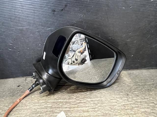 Used]IMPREZA DBA-GT7 Side View Mirror Right 2.0I-S iSight,Inc. G1U
